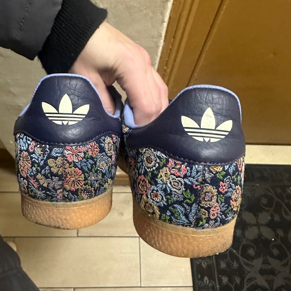 adidas gazelle sneakers - Picture 4 of 7